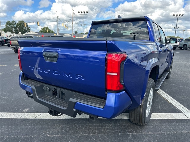 2025 Toyota Tacoma SR5 Double Cab photo 3