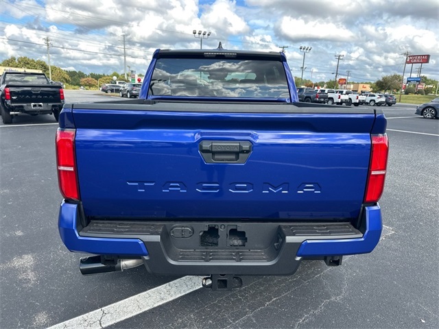 2025 Toyota Tacoma SR5 Double Cab photo 4