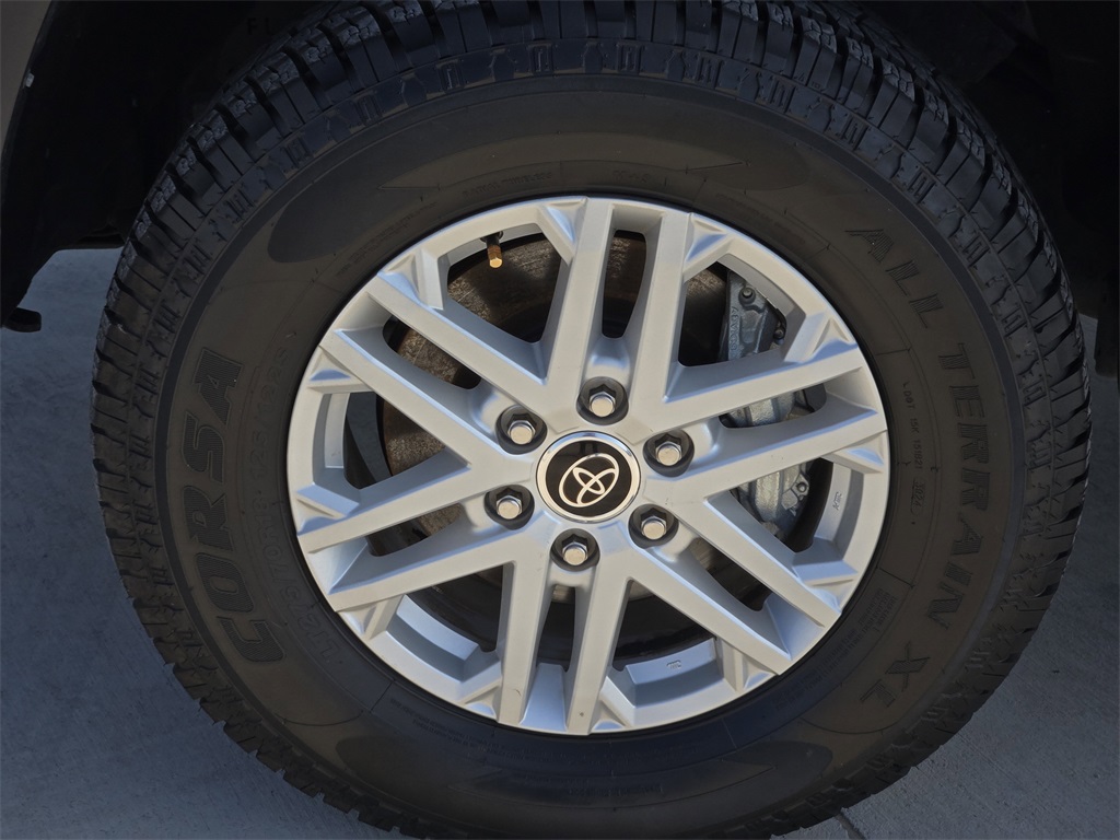 Used 2023 Toyota Tundra Truck
