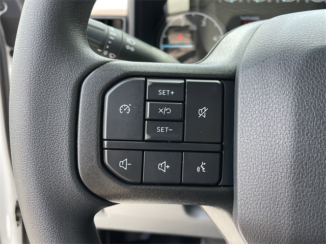 2025 Oxford White Ford Super Duty F-250 SRW XL 4X4 Truck