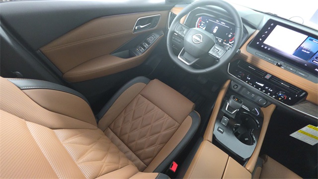 2025 Super Black Nissan Rogue Platinum FWD SUV