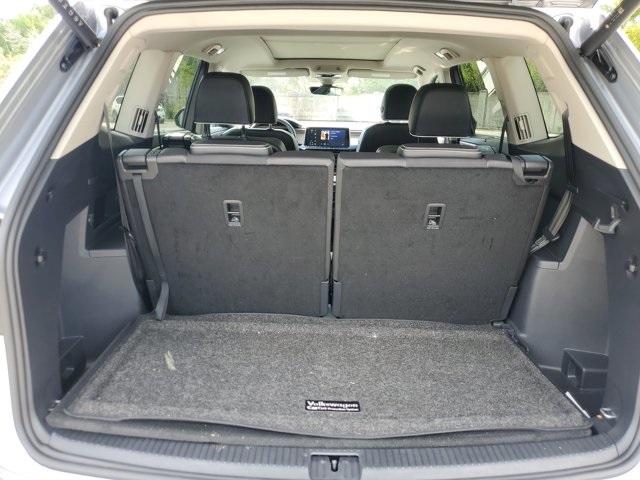 2024 Silver Mist Metallic Volkswagen Atlas 2.0T SEL Premium R-Line AWD SUV