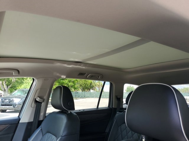 2024 Silver Mist Metallic Volkswagen Atlas 2.0T SEL Premium R-Line AWD SUV