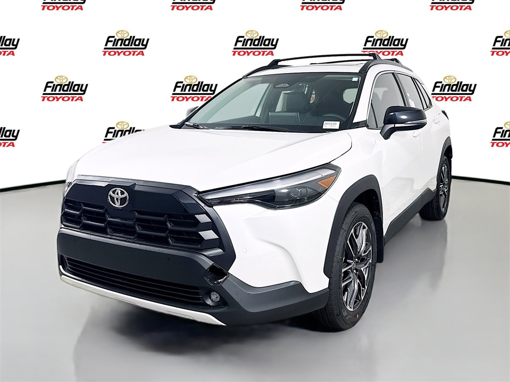 2026 Toyota Corolla Cross XLE photo 3