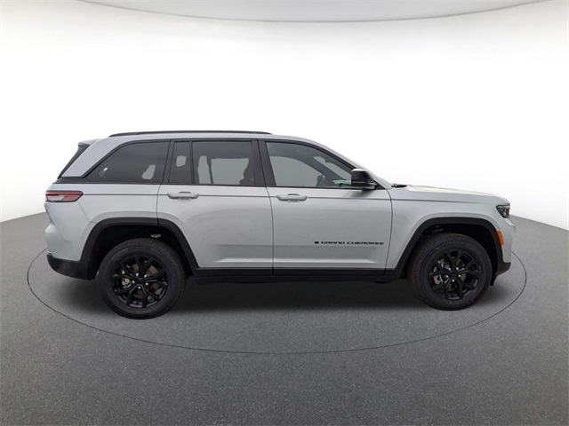 new 2025 Jeep Grand Cherokee car