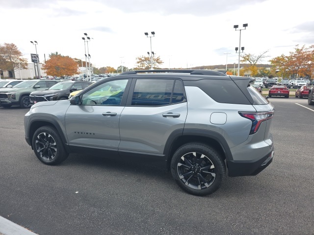 2026 Chevrolet Equinox RS photo 4