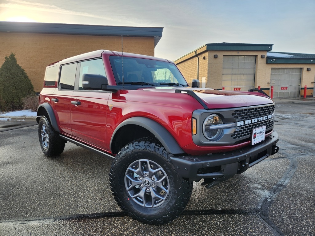 New 2025 Ford Bronco Badlands SUVs