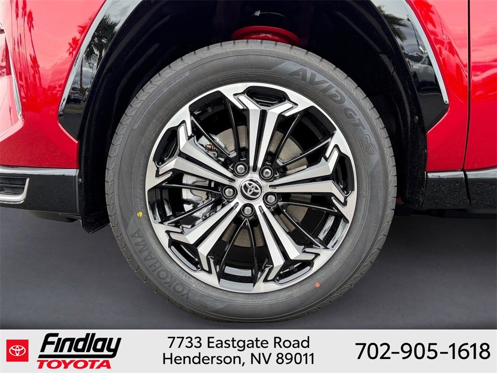 2025 Toyota RAV4 Hybrid XSE photo 3