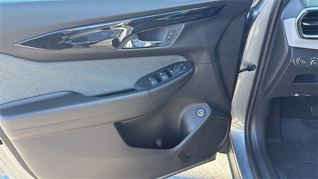 new 2025 Chevrolet TrailBlazer car, priced at $29,220