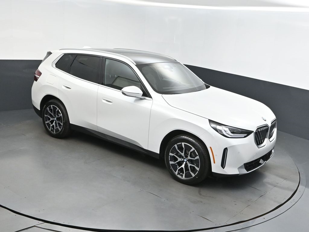 2025 Mineral White Metallic BMW X3 30 xDrive AWD SUV