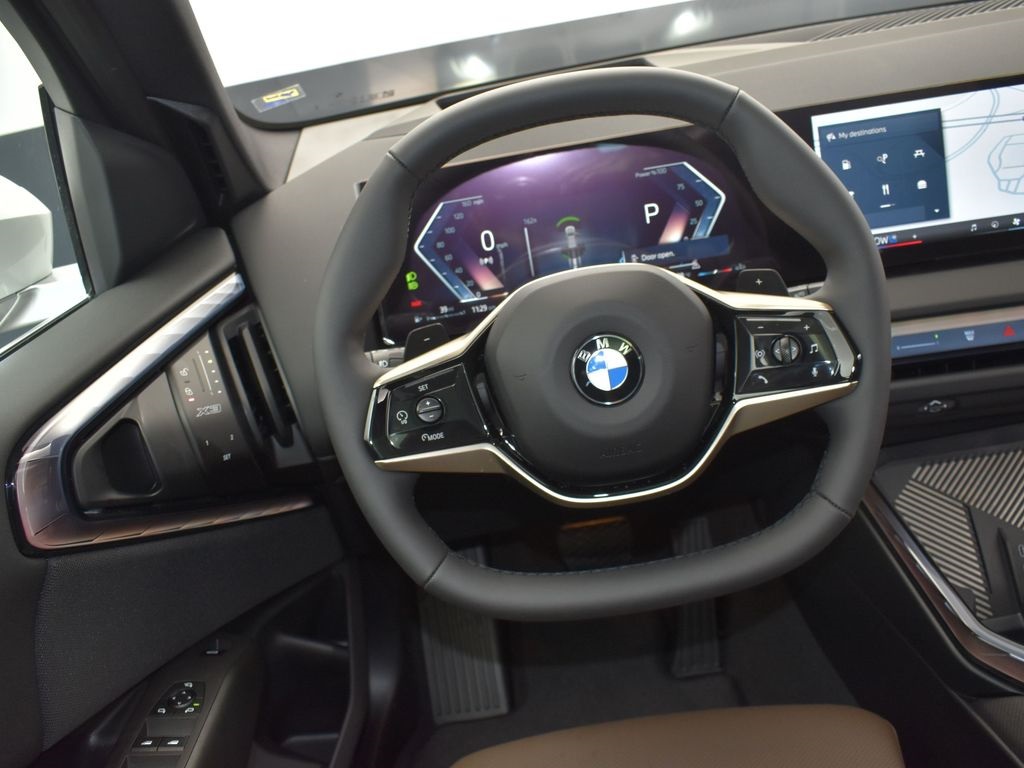 2025 Mineral White Metallic BMW X3 30 xDrive AWD SUV