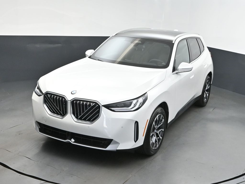 2025 Mineral White Metallic BMW X3 30 xDrive AWD SUV