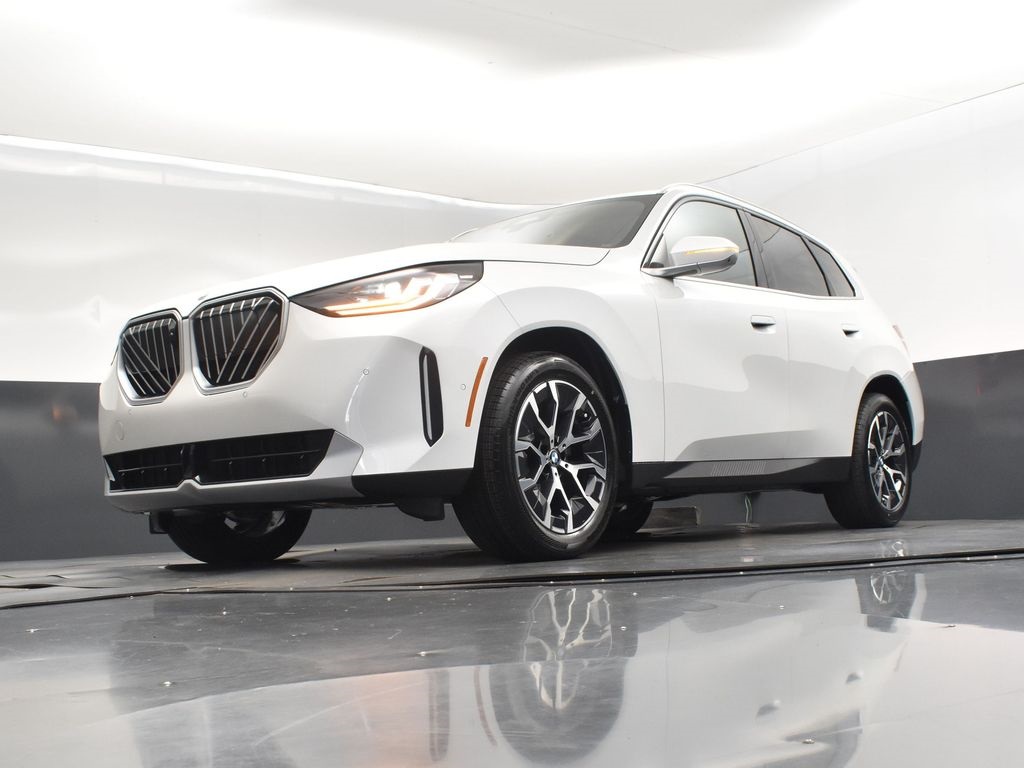 2025 Mineral White Metallic BMW X3 30 xDrive AWD SUV