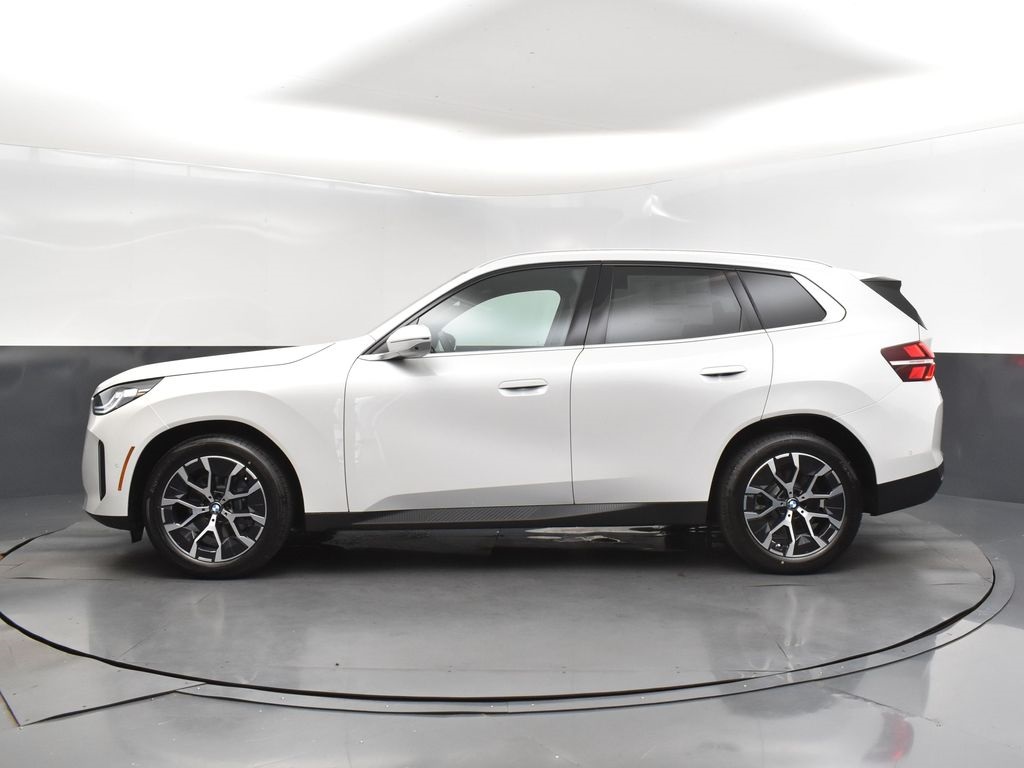 2025 Mineral White Metallic BMW X3 30 xDrive AWD SUV