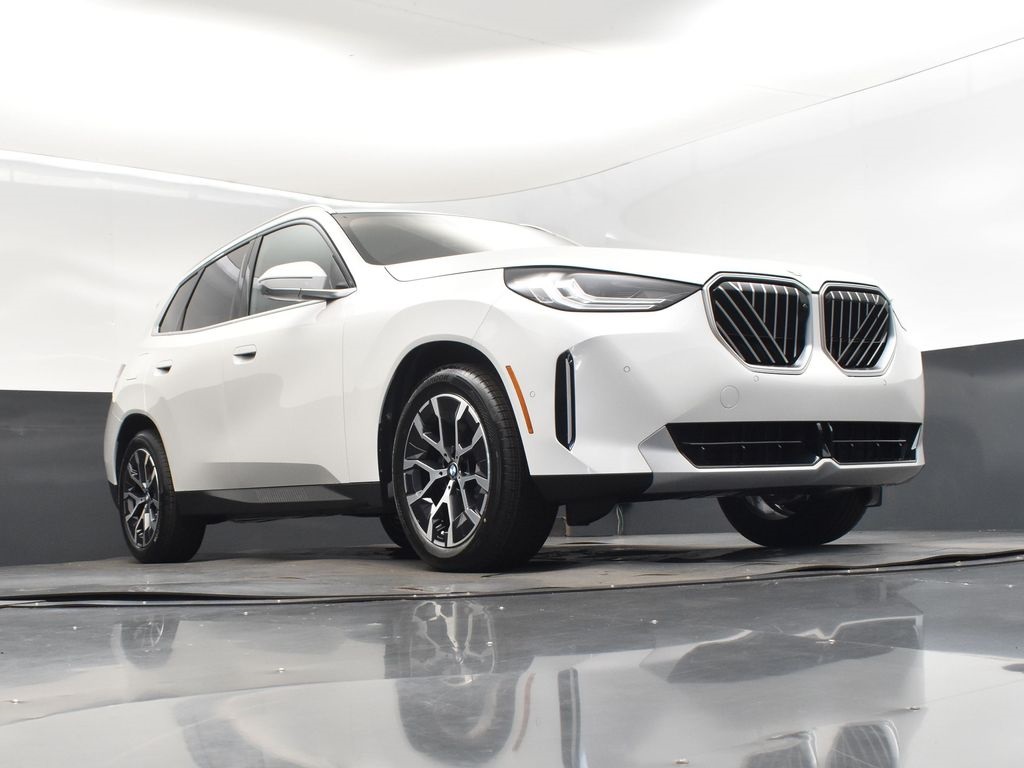 2025 Mineral White Metallic BMW X3 30 xDrive AWD SUV