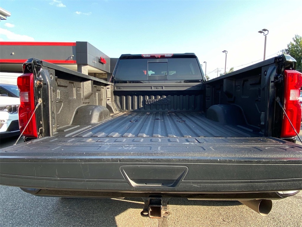 2024 Chevrolet Silverado 3500HD High Country photo 12