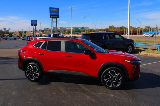 new 2026 Chevrolet Trax car, priced at $28,385