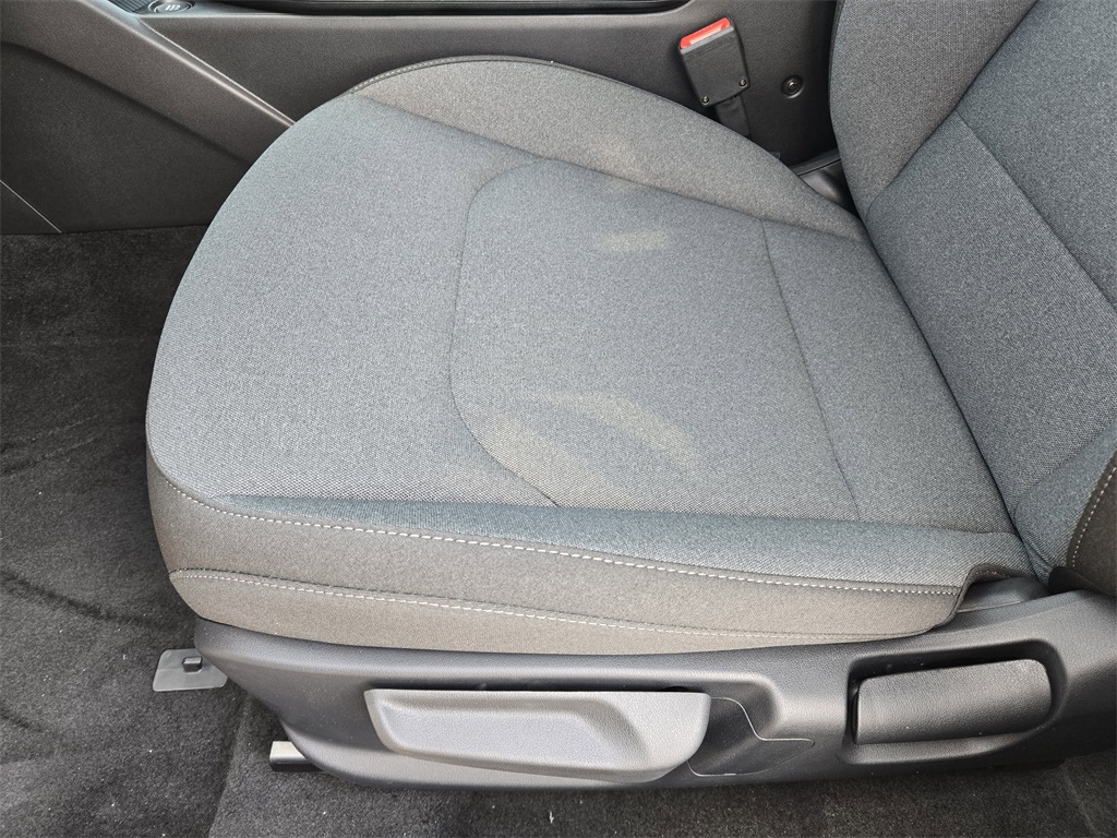 2025 Kia K4 LX photo 14