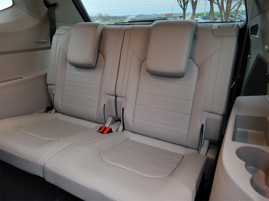 used 2018 Volkswagen Atlas car, priced at $26,800