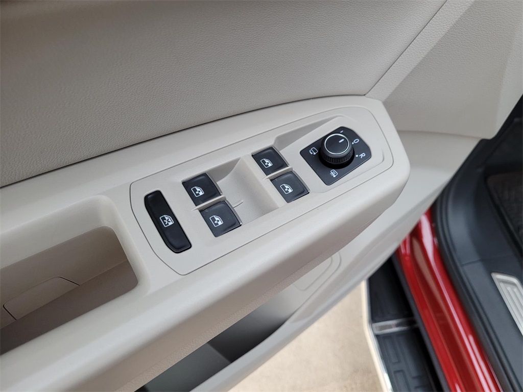 used 2018 Volkswagen Atlas car, priced at $26,800