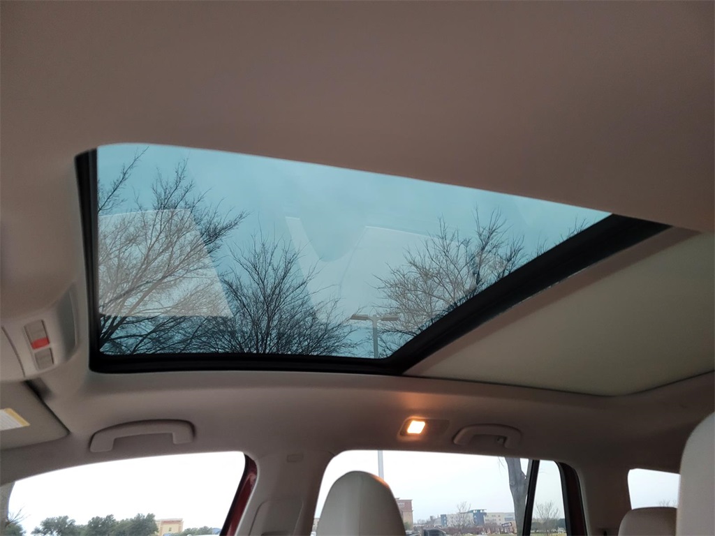 used 2018 Volkswagen Atlas car, priced at $26,800