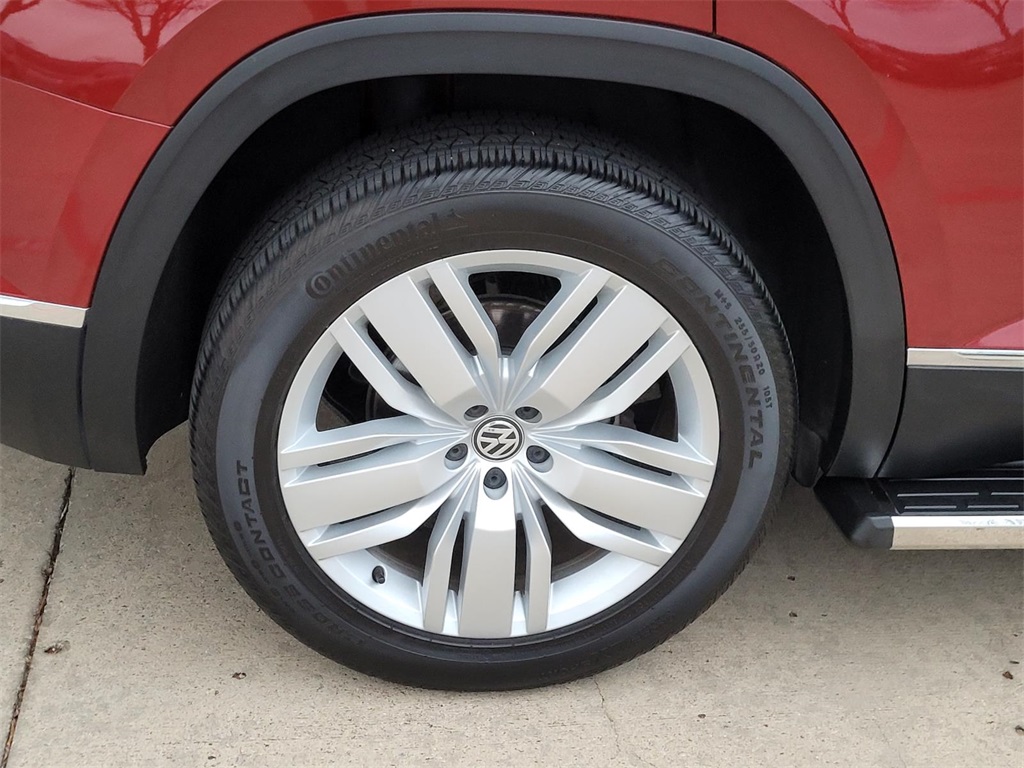 used 2018 Volkswagen Atlas car, priced at $26,800