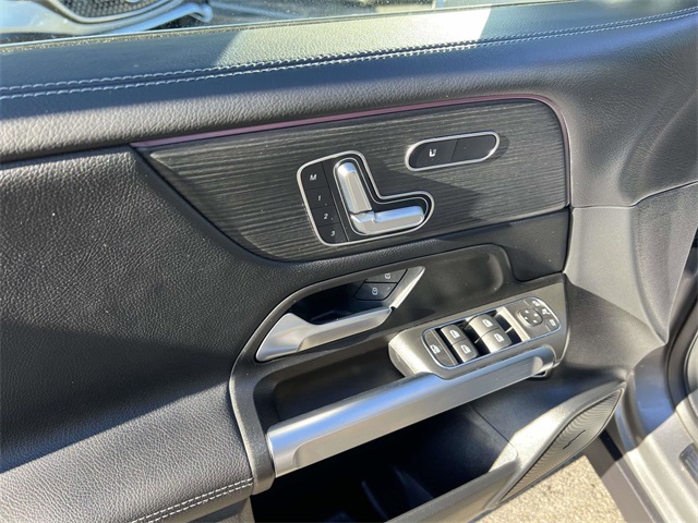 used 2025 Mercedes-Benz GLB car, priced at $51,384