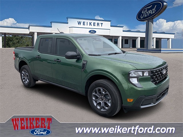 2025 Green Ford Maverick XLT Truck