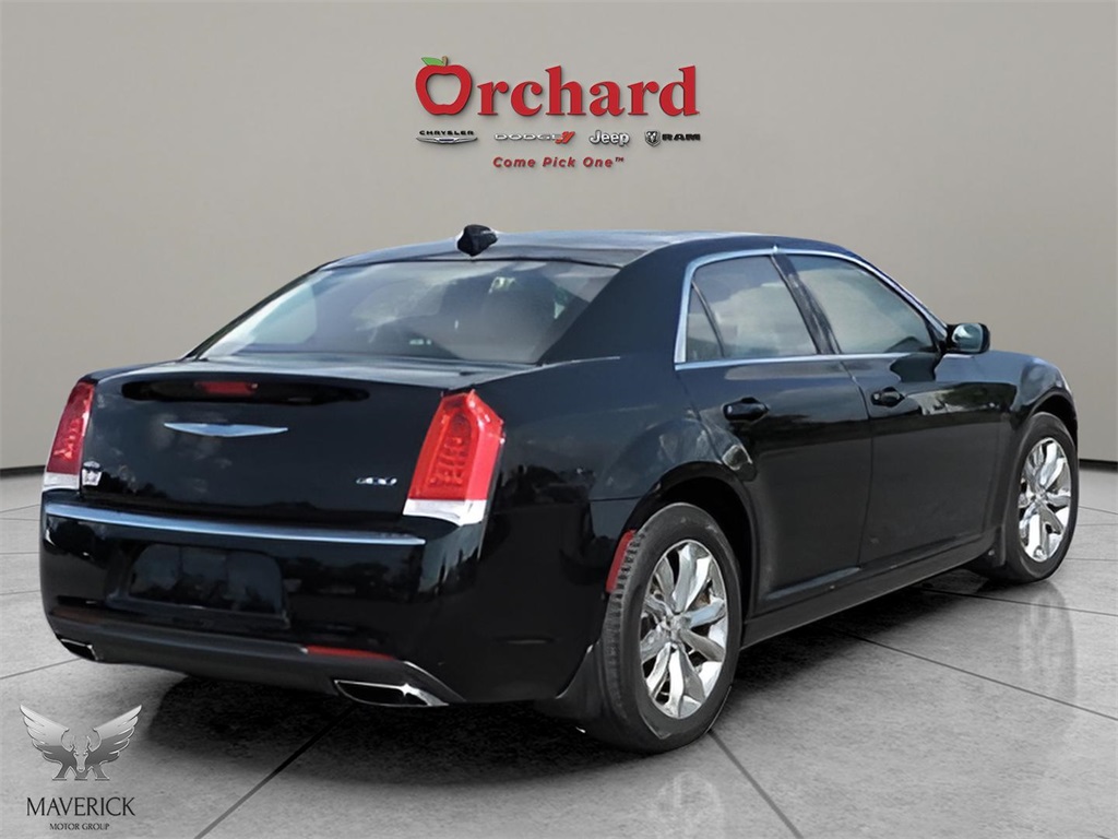 2018 Gloss Black Chrysler 300 Touring AWD Sedan