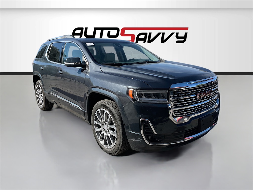 2022 GMC Acadia Denali's photo