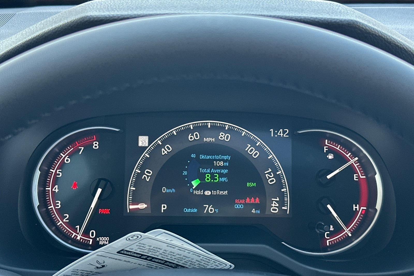 2025 Toyota RAV4 XLE photo 22