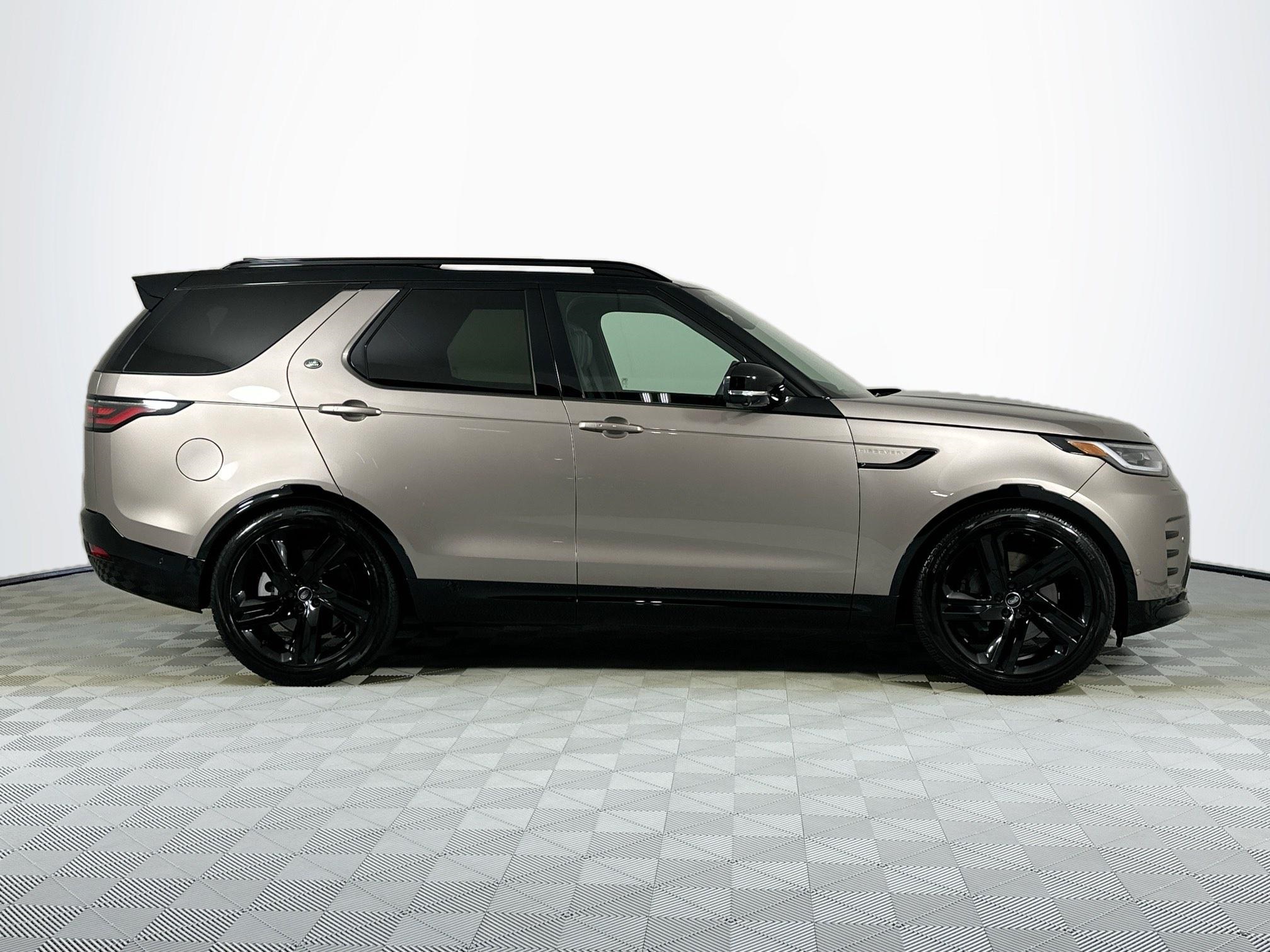 used 2024 Land Rover Discovery car, priced at $60,998