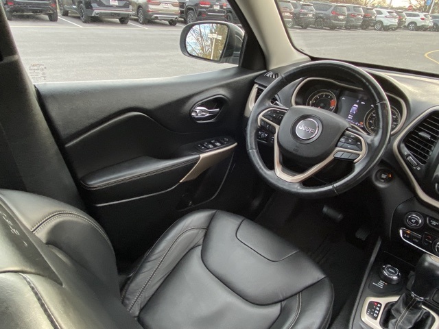 used 2018 Jeep Cherokee car, priced at $13,904