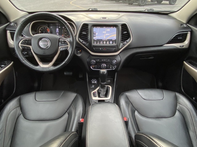 used 2018 Jeep Cherokee car, priced at $13,904