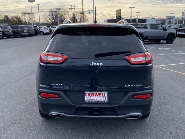 used 2018 Jeep Cherokee car, priced at $13,904