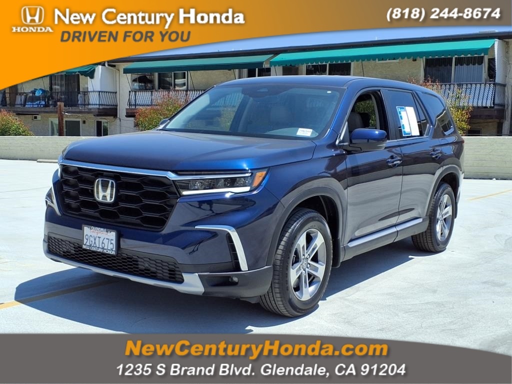 used 2023 Honda Pilot car, priced at $35,419