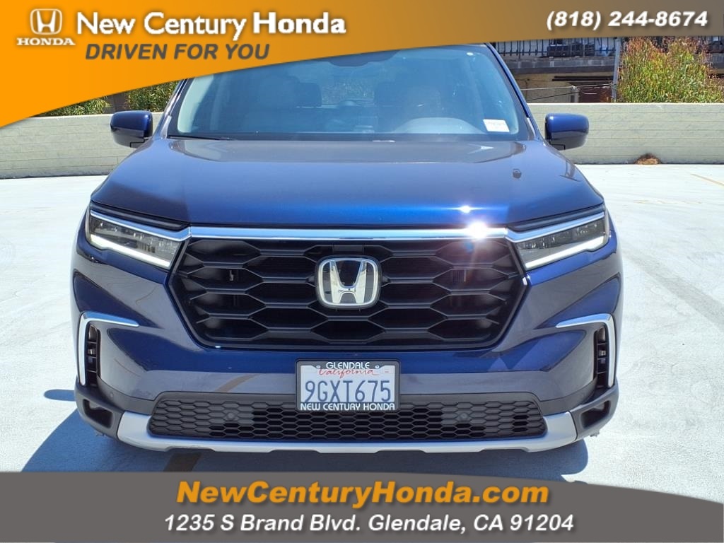 used 2023 Honda Pilot car, priced at $35,419