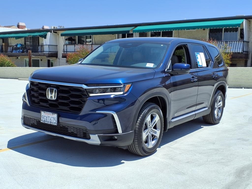 used 2023 Honda Pilot car, priced at $35,419