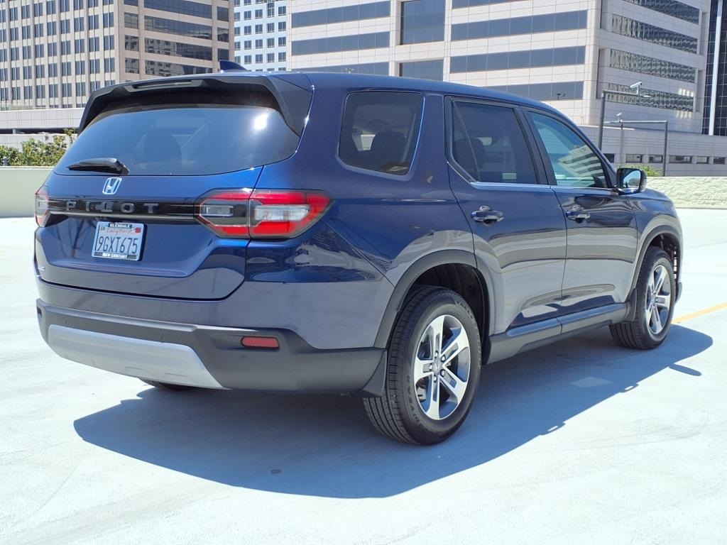 used 2023 Honda Pilot car, priced at $35,419