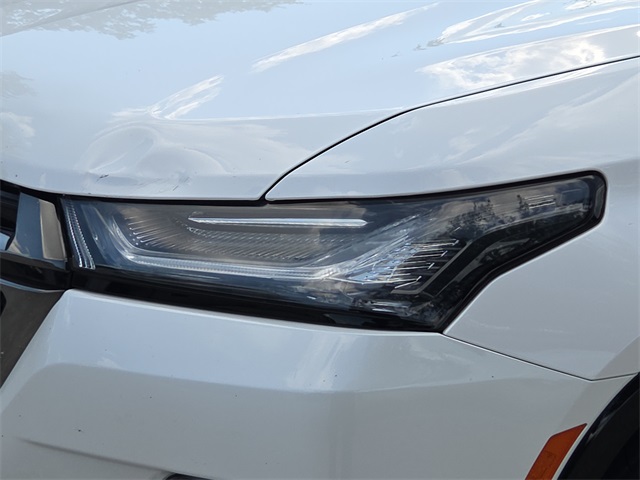 2023 Chevrolet Traverse Premier photo 3