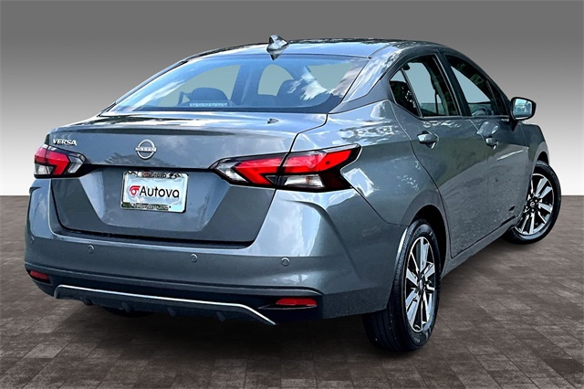 2025 Gun Metallic Nissan Versa 1.6 SV FWD Sedan