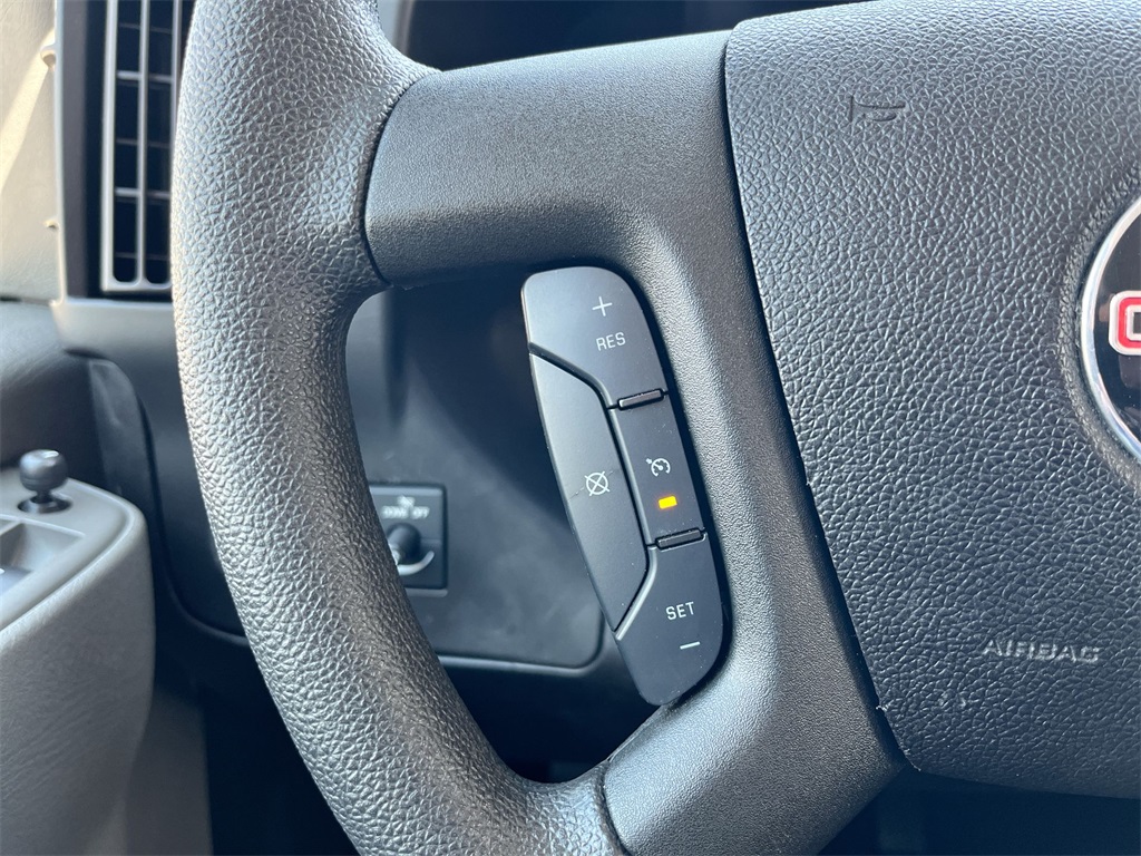 2024 Gmc Savana 2500 Cargo photo 13