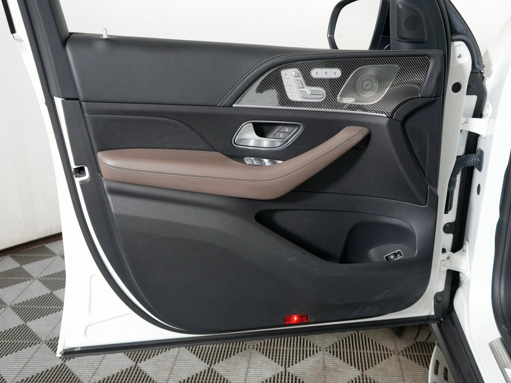 used 2022 Mercedes-Benz GLE car, priced at $55,988