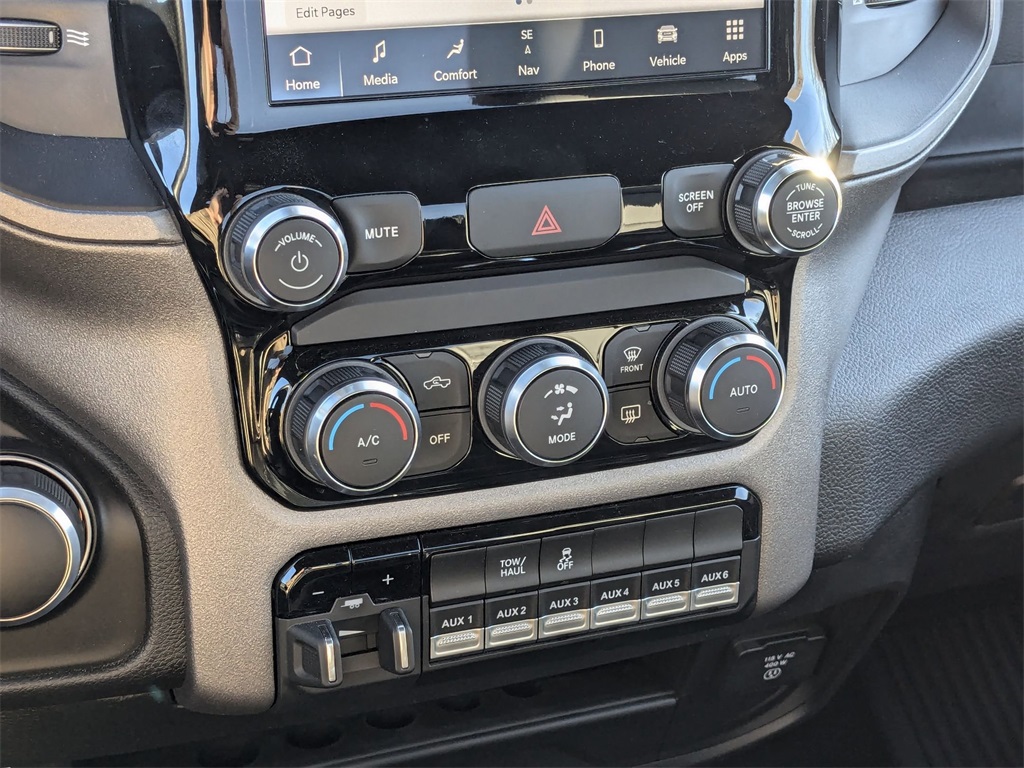 2023 Ram 2500 Tradesman photo 15