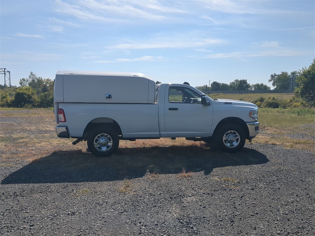 2023 Ram 2500 Tradesman photo 27