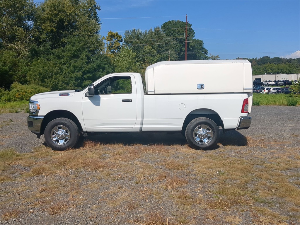 2023 Ram 2500 Tradesman photo 30