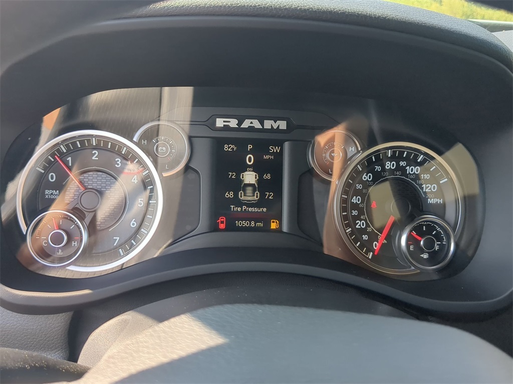 2023 Ram 2500 Tradesman photo 38