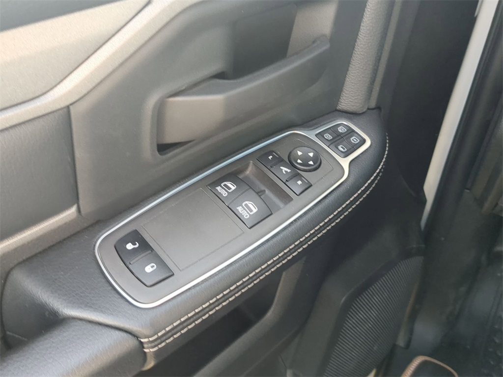 2023 Ram 2500 Tradesman photo 44
