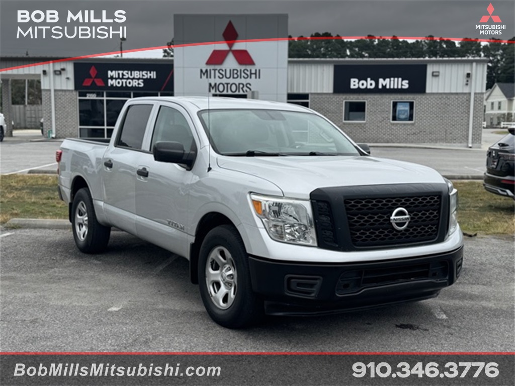 Photo of 2017 Nissan Titan S in Jacksonville, NC 2017 Nissan Titan S  16898P