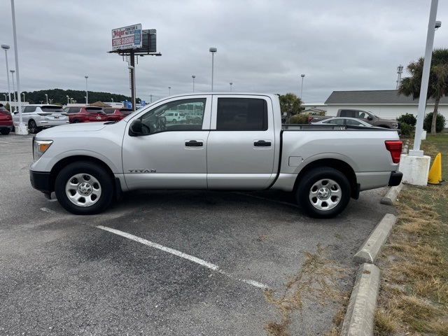 Photo of 2017 Nissan Titan S in Jacksonville, NC - 4,  2017 Nissan Titan S:16898P